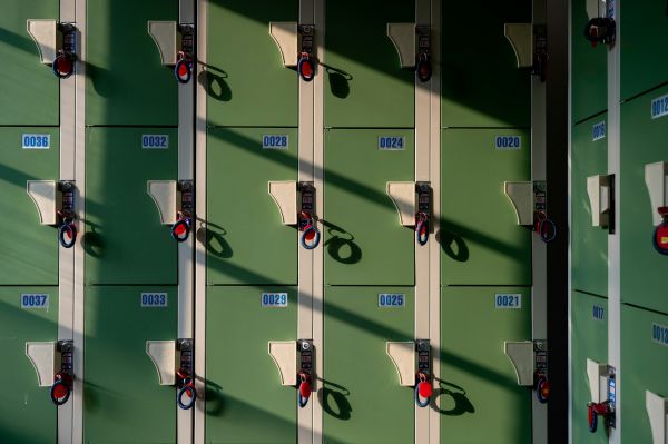 Avantages clés des casiers connectés pour les détaillants